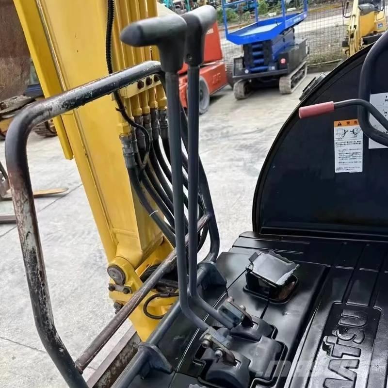 Komatsu PC 20 Mini pelle < 7t