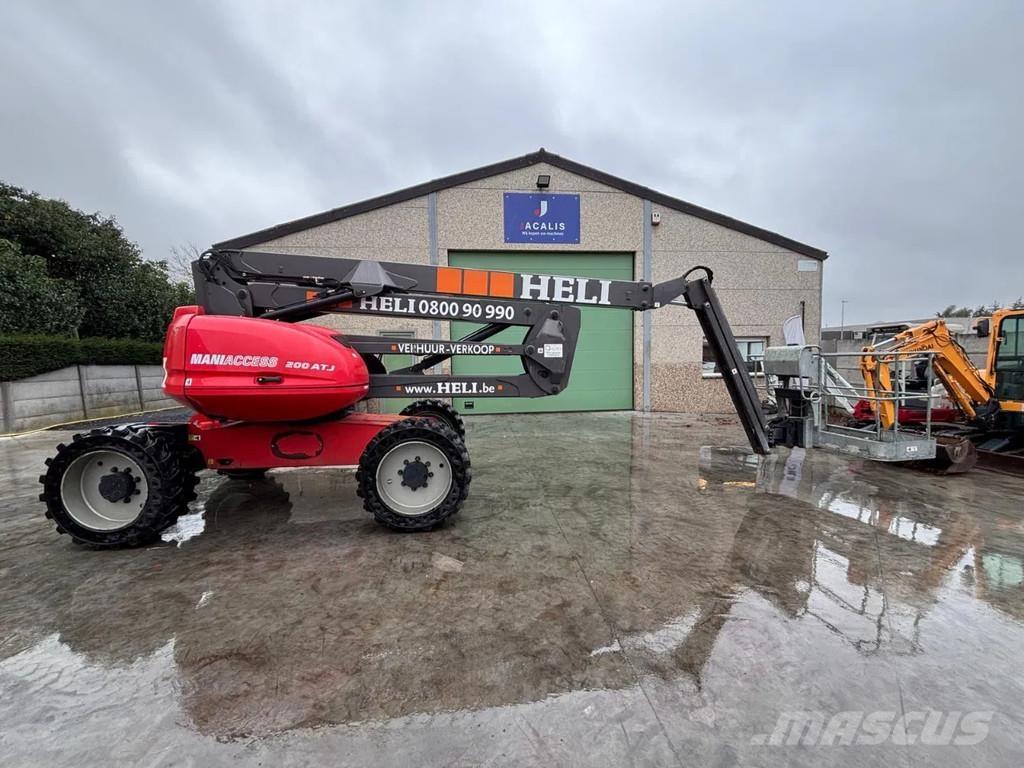 Manitou 200 ATJ Nacelles articulées
