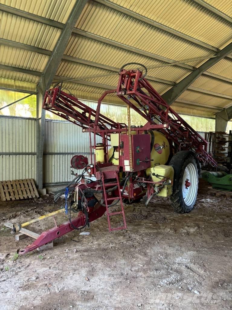 Hardi 2800 Pulvérisateurs traînés