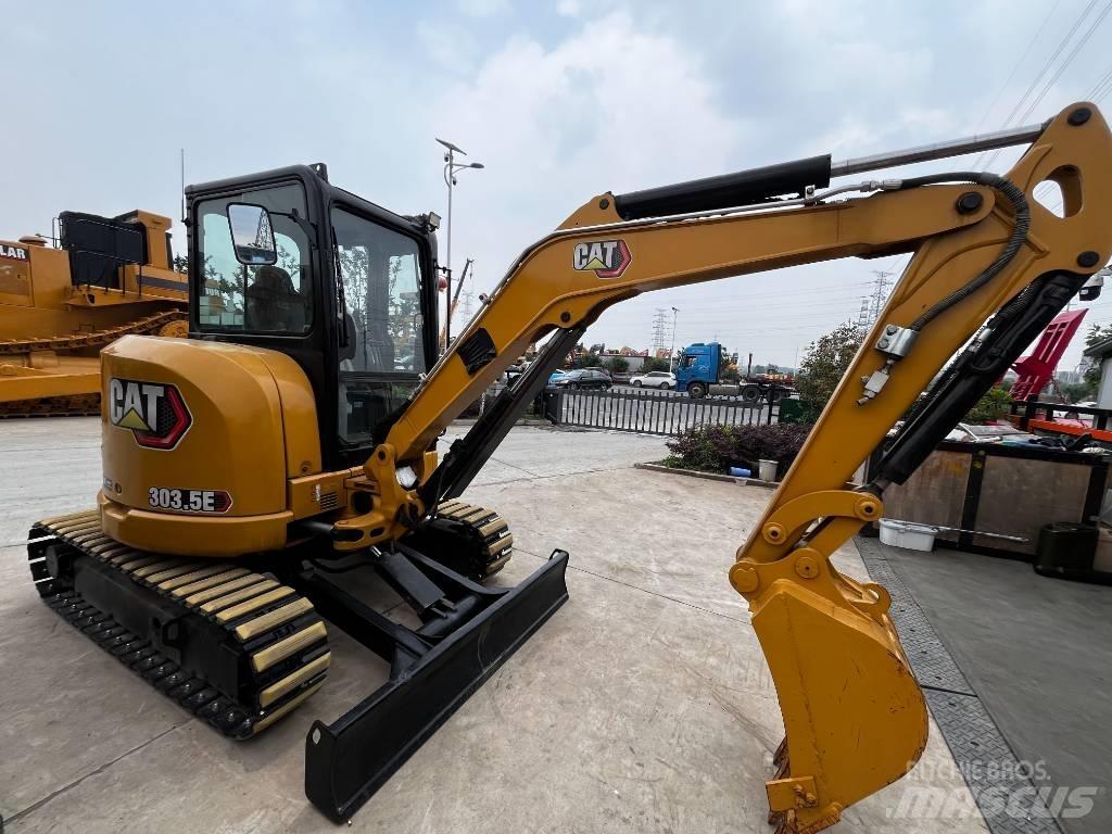 CAT 303.5 E Mini pelle < 7t