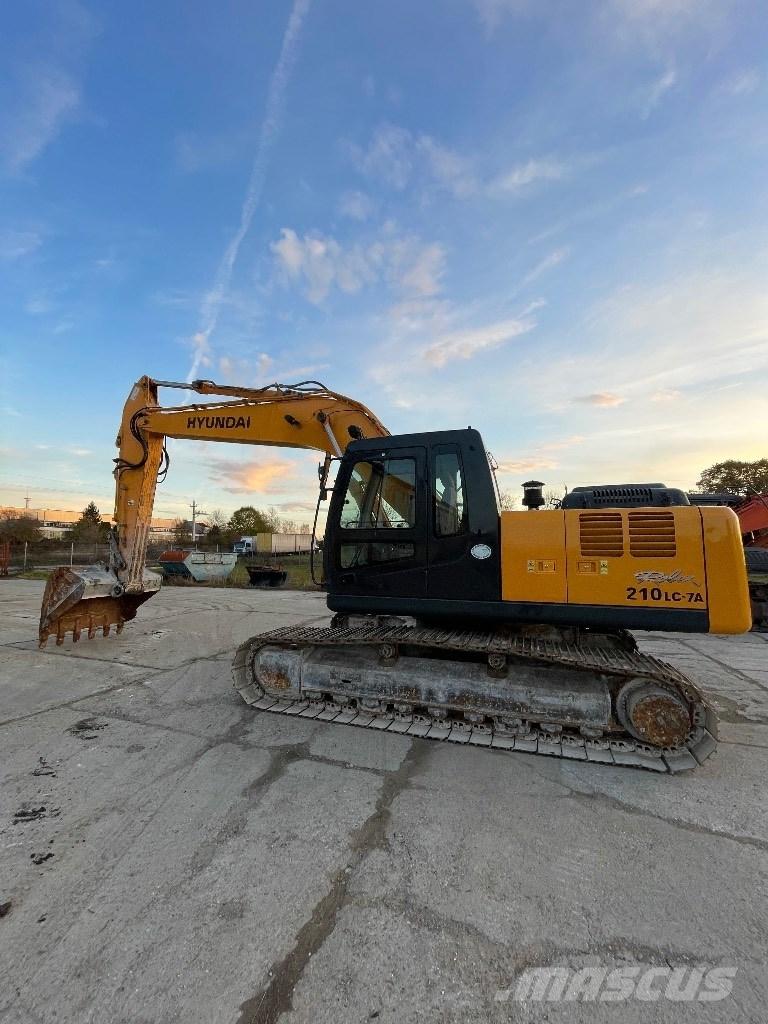 Hyundai R 210 LC 7A Pelle sur chenilles