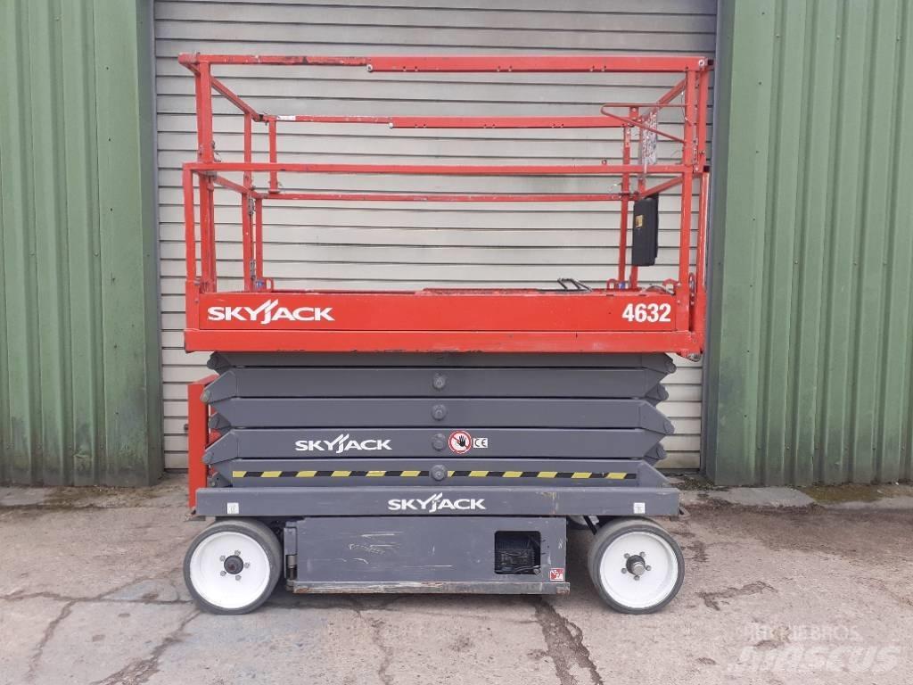 SkyJack SJ III 4632 Nacelle ciseaux
