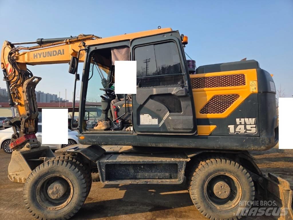Hyundai HW 145 Pelle sur pneus