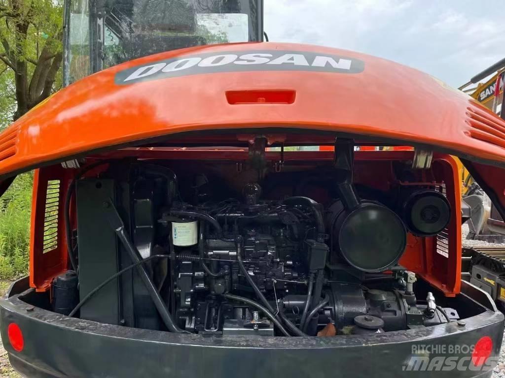 Doosan DH 60-7 Mini pelle < 7t