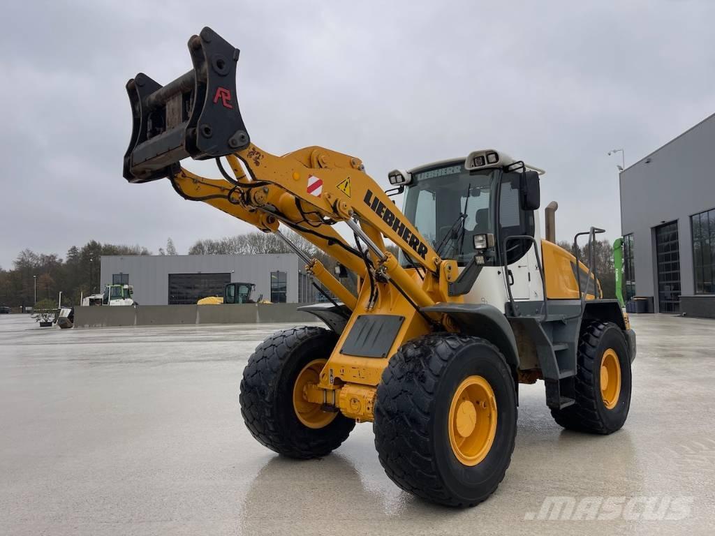 Liebherr L 542 Chargeuse sur pneus