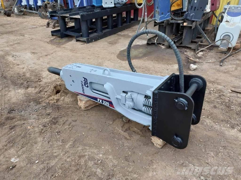 Hammer FX 225 Marteau hydraulique