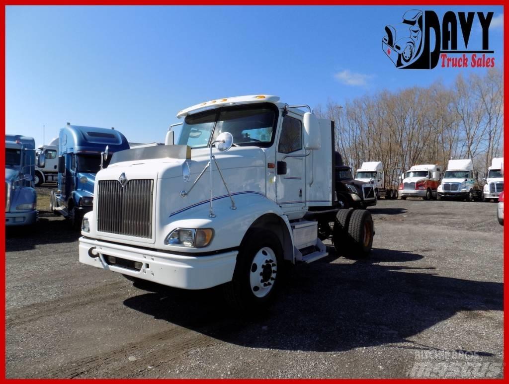 International 9200 i Tracteur routier