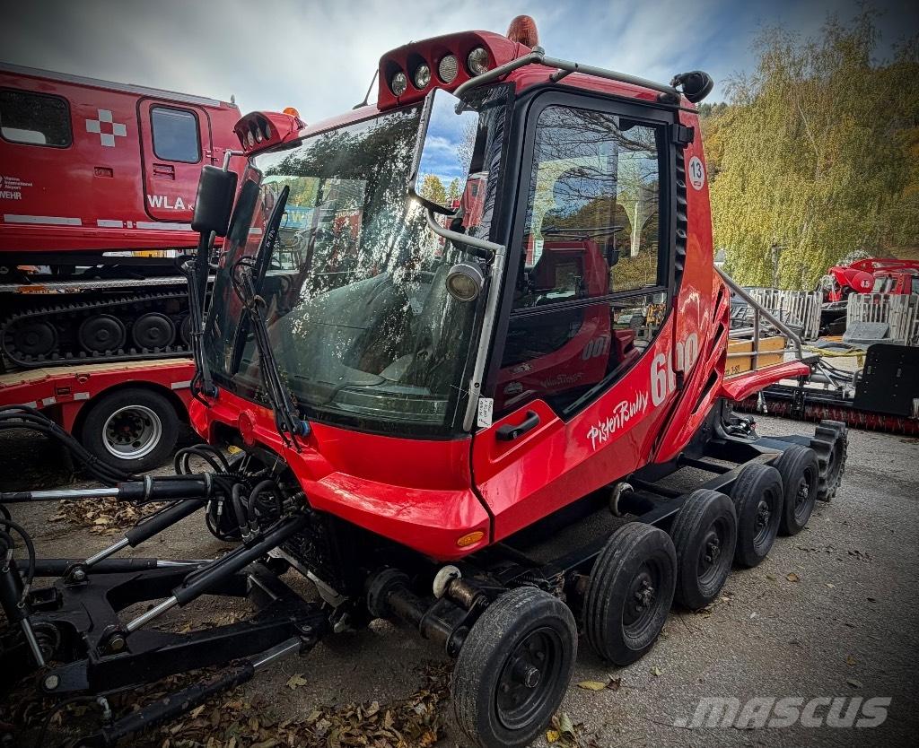  Pisten Bully PB600 Dameuse