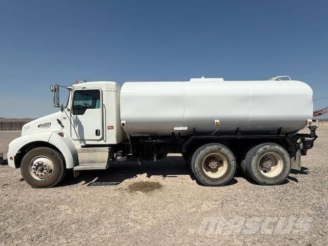 Kenworth T 300 Camion citerne à eau