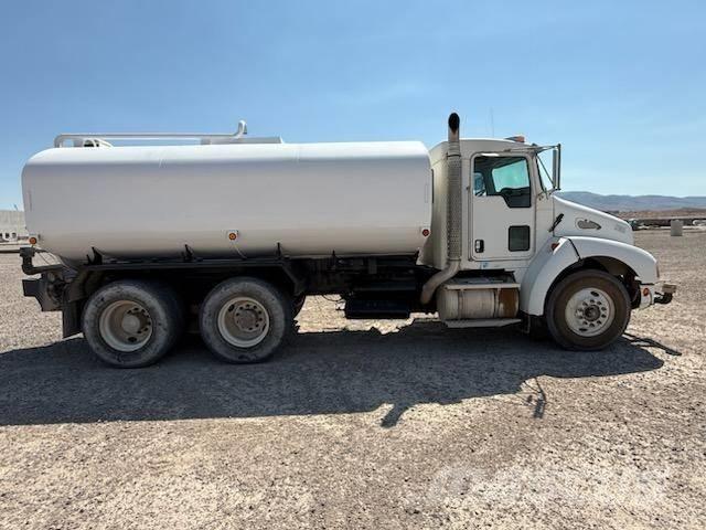 Kenworth T 300 Camion citerne à eau