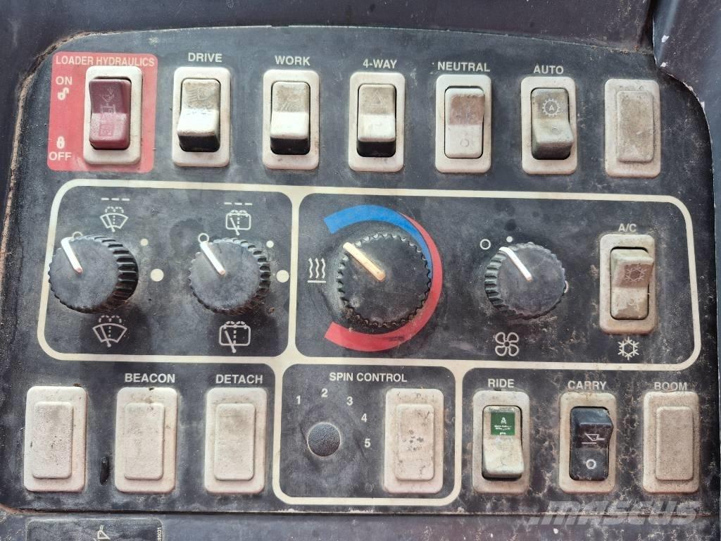 John Deere 444 H Chargeuse sur pneus