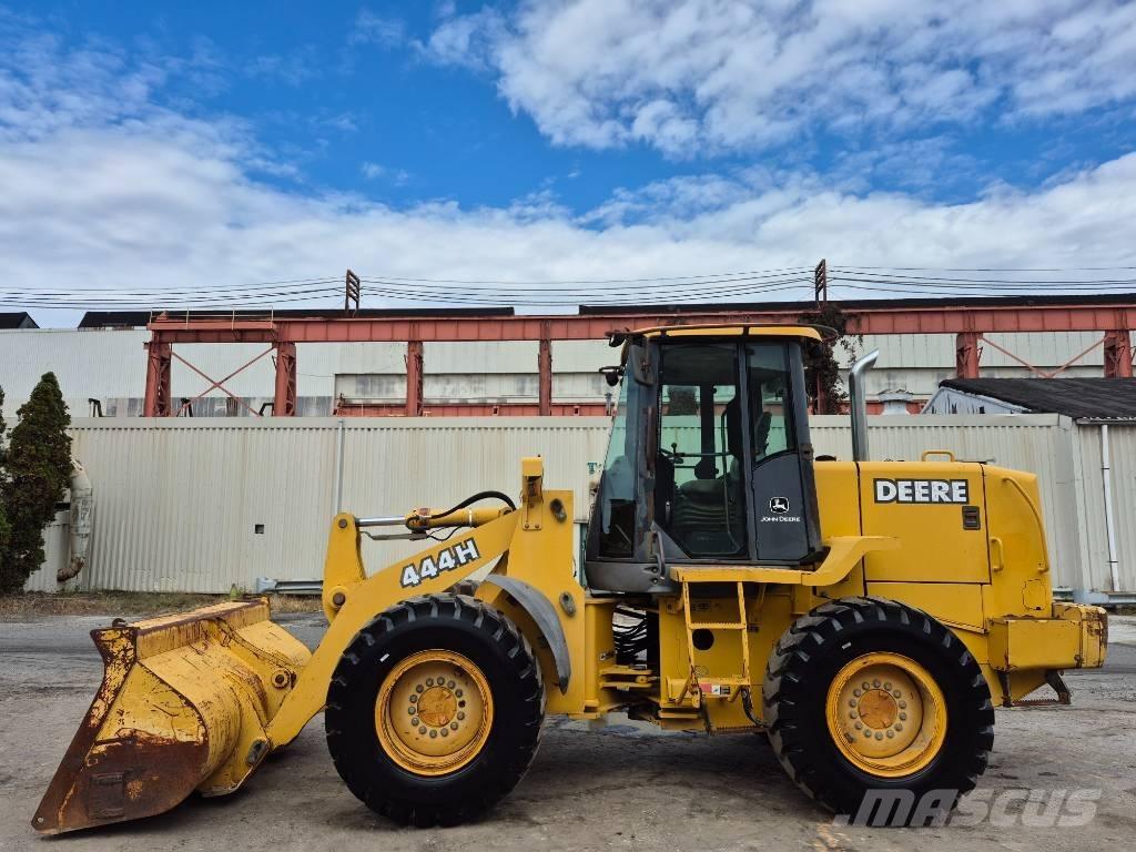 John Deere 444 H Chargeuse sur pneus