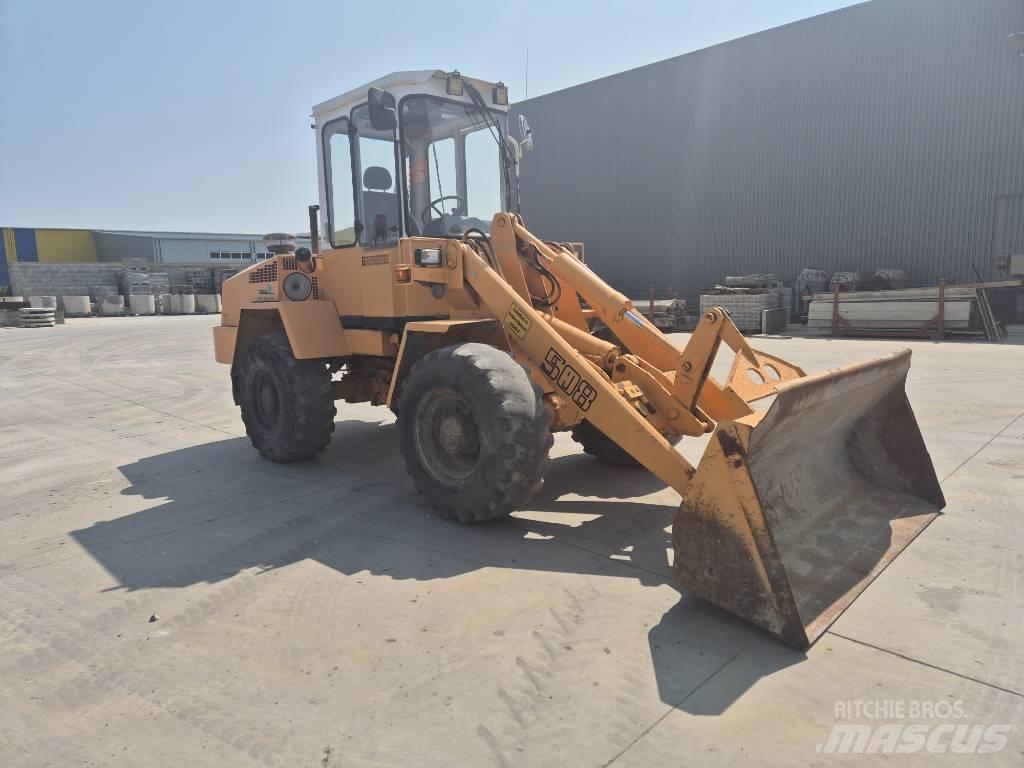 Liebherr 508 Chargeuse sur pneus