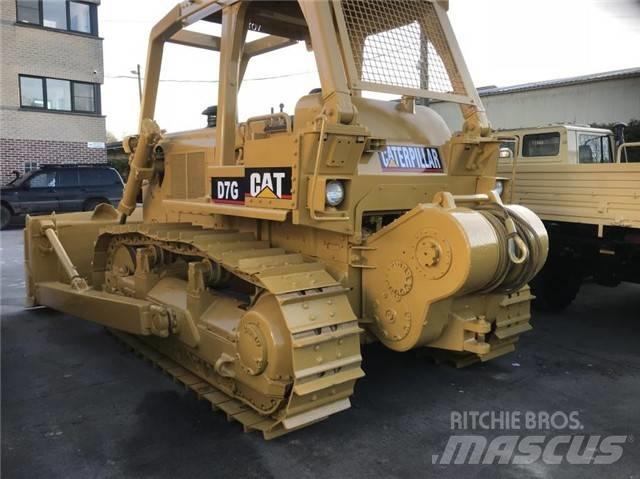 CAT D 7 G Bouteurs sur chenilles