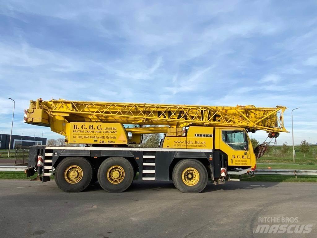 Liebherr LTM1055/1 Grues tout terrain