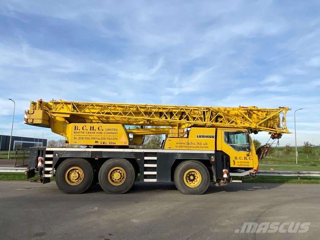 Liebherr LTM1055/1 Grues tout terrain