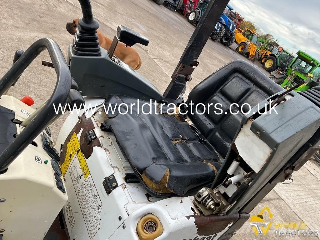 Bobcat E 10 Mini pelle < 7t