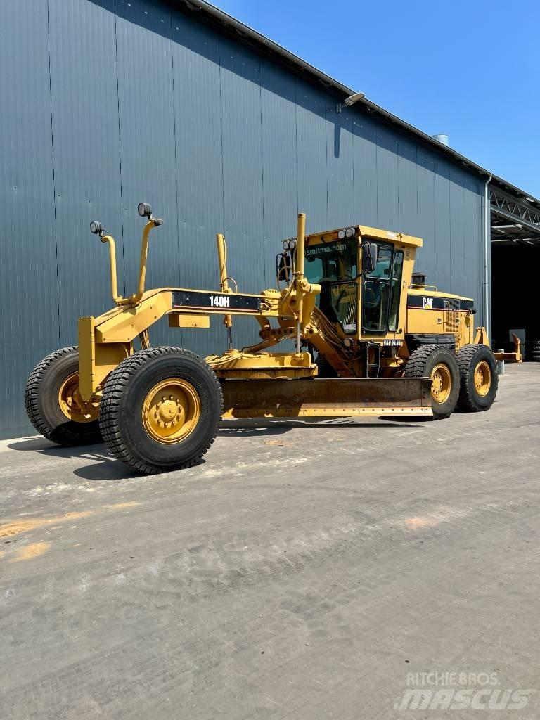 CAT 140H II Niveleuse