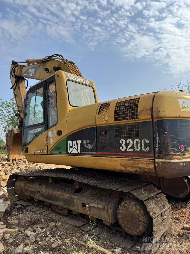 CAT 320 C Pelle sur chenilles