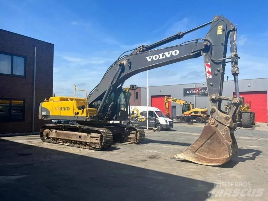 Volvo EC 460 C L Pelle sur chenilles