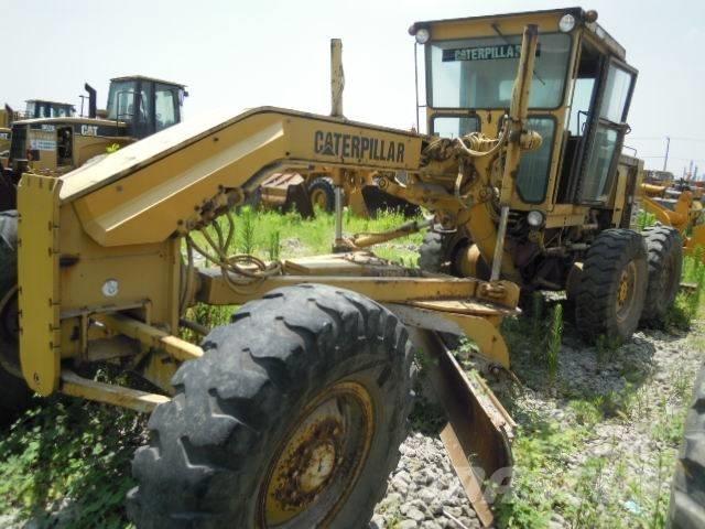 CAT 140 G Niveleuse