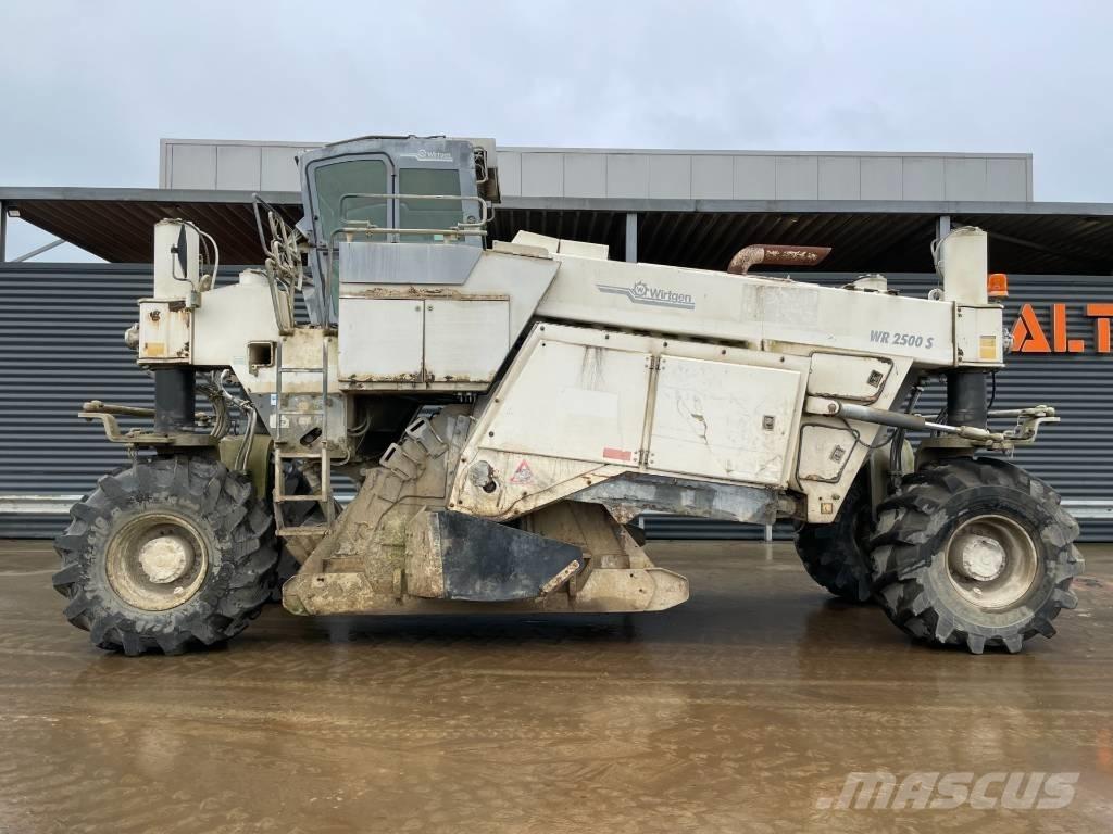 Wirtgen WR 2500S Recycleur bitume