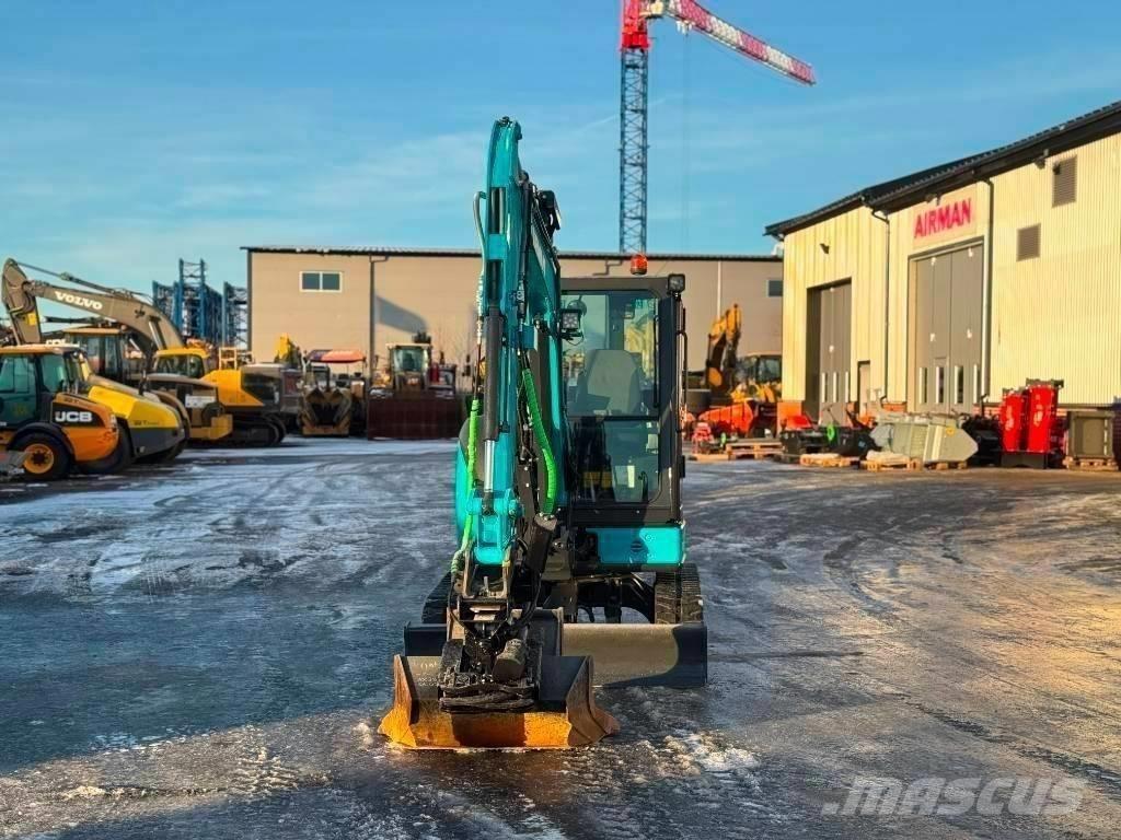 Airman AX 38 U-6 A Mini pelle < 7t