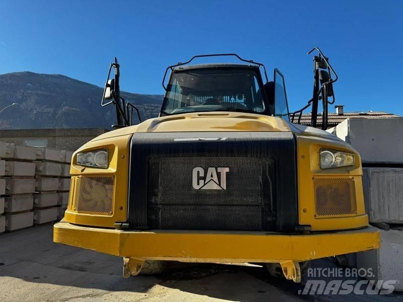 CAT 730 C Tombereau articulé