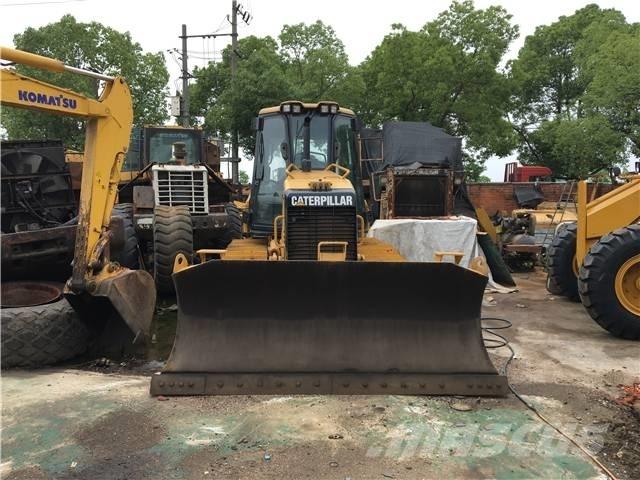 CAT D5K Bouteurs sur chenilles