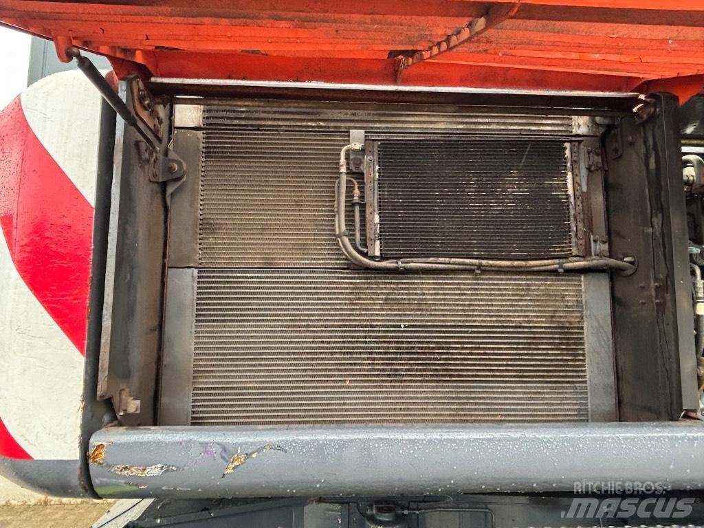 Atlas 350 MH Pelle à déchets