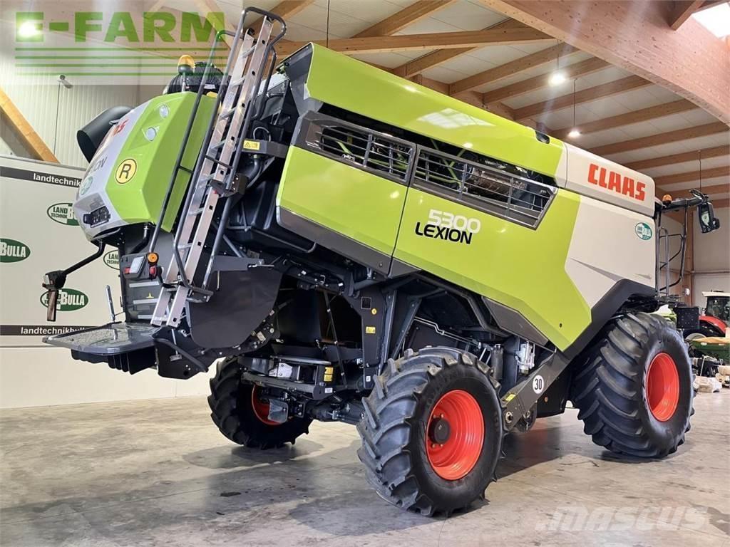 CLAAS lexion 5300 Moissonneuse batteuse