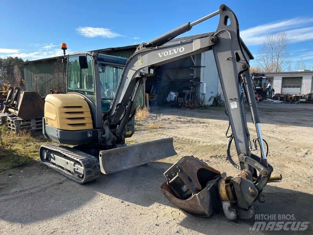 Volvo EC 35 C Mini pelle < 7t