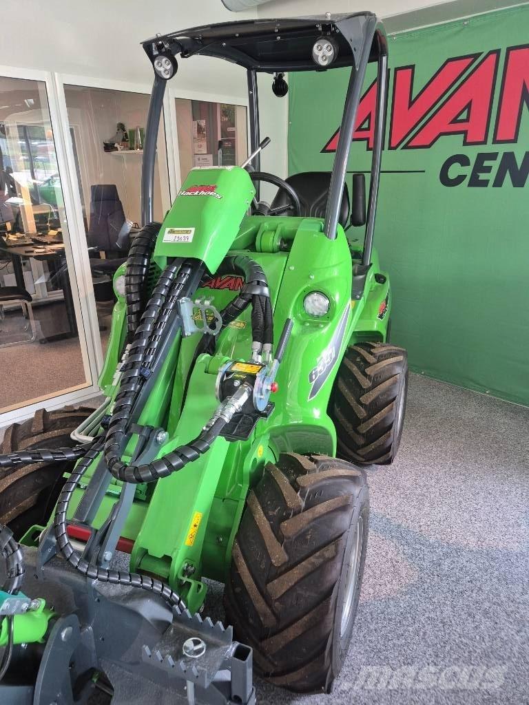 Avant 635 Chargeuse compacte