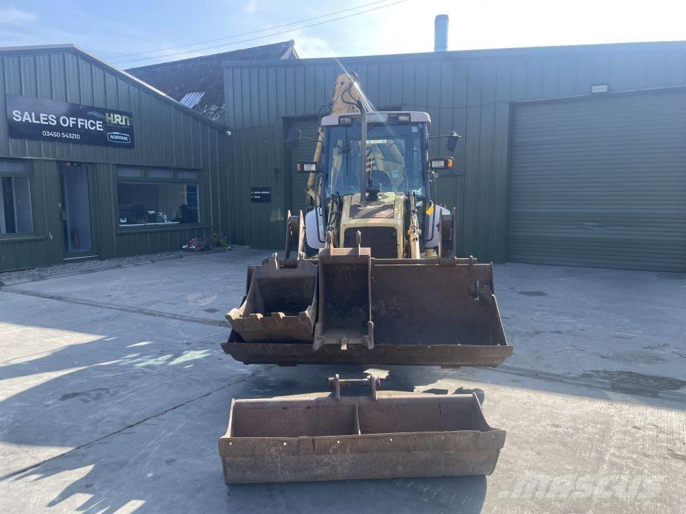 New Holland NH 85 Tractopelle