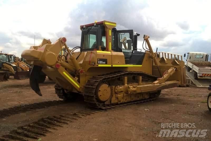 Komatsu D155-5 Bouteurs sur chenilles