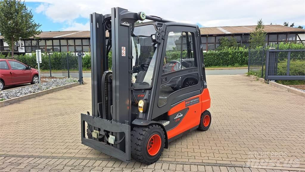 Linde E35L Chariots élévateurs électriques