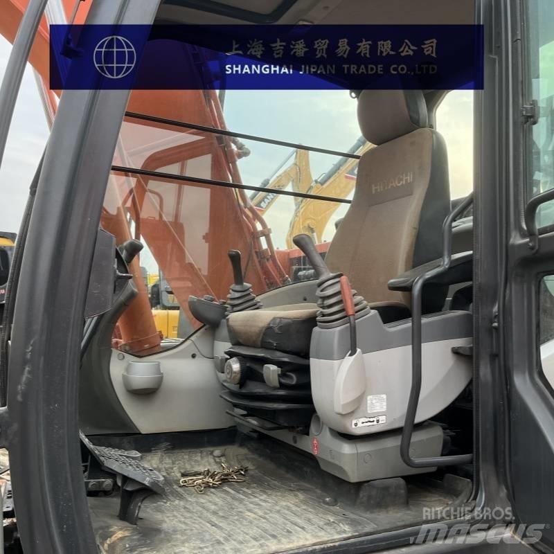 Hitachi ZX 130 Pelle sur chenilles