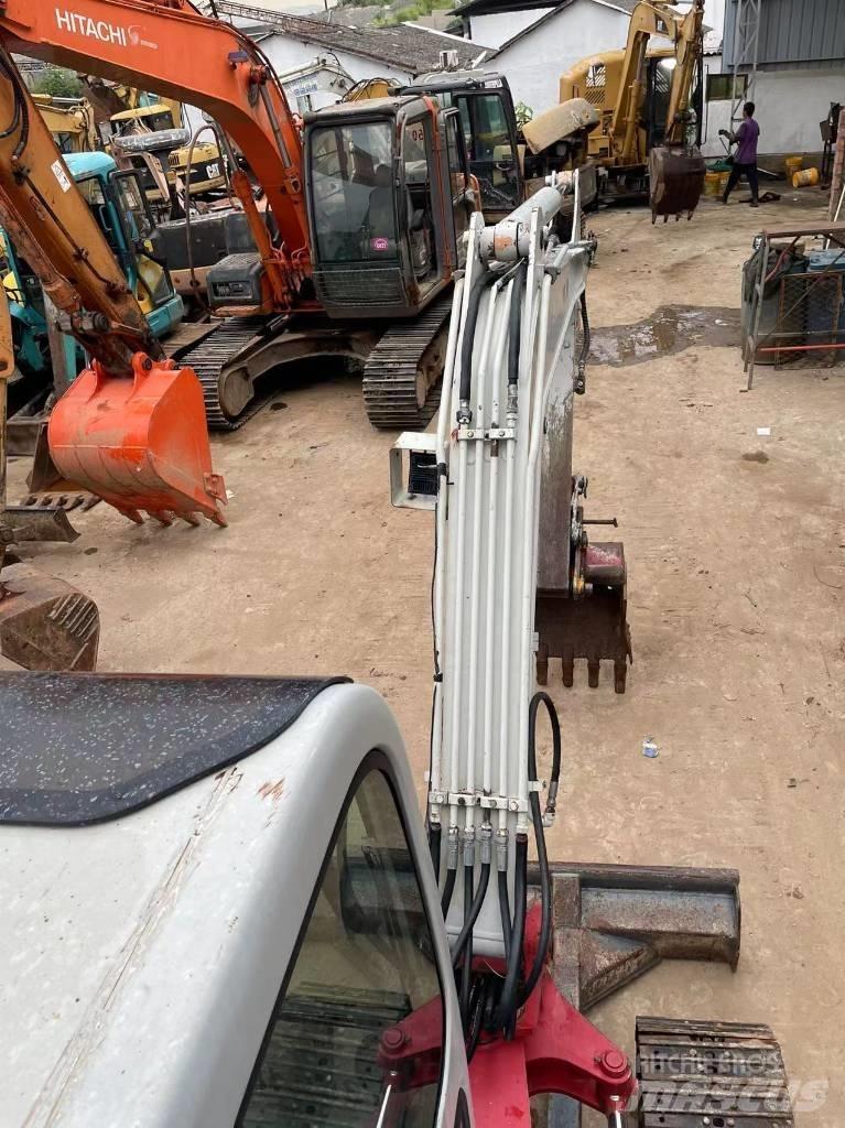 Takeuchi TB150C Pelle sur chenilles