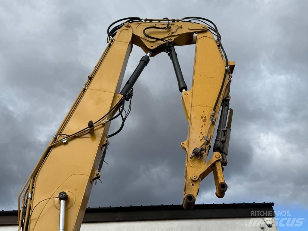 CAT 320 FL Pelle longue portée