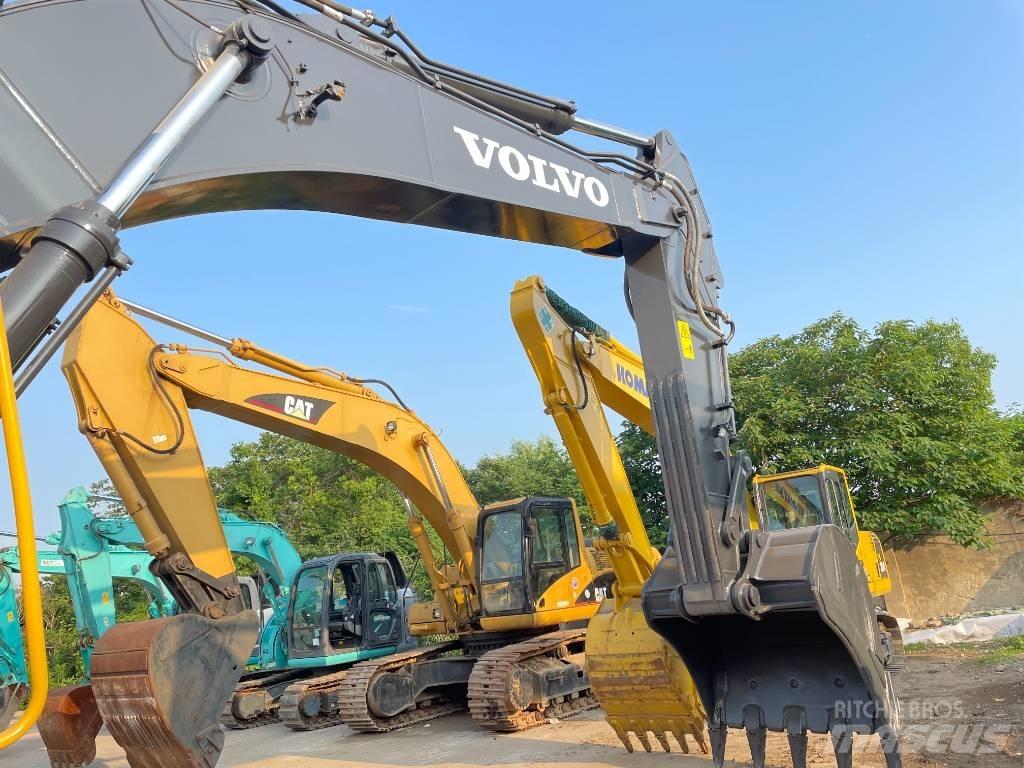 Volvo EC 80D Pelle sur chenilles