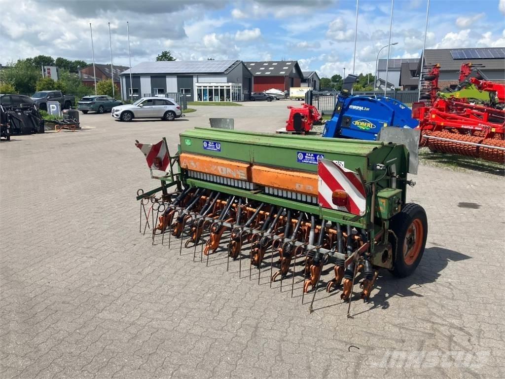 Amazone D8 / 30 E Semoir