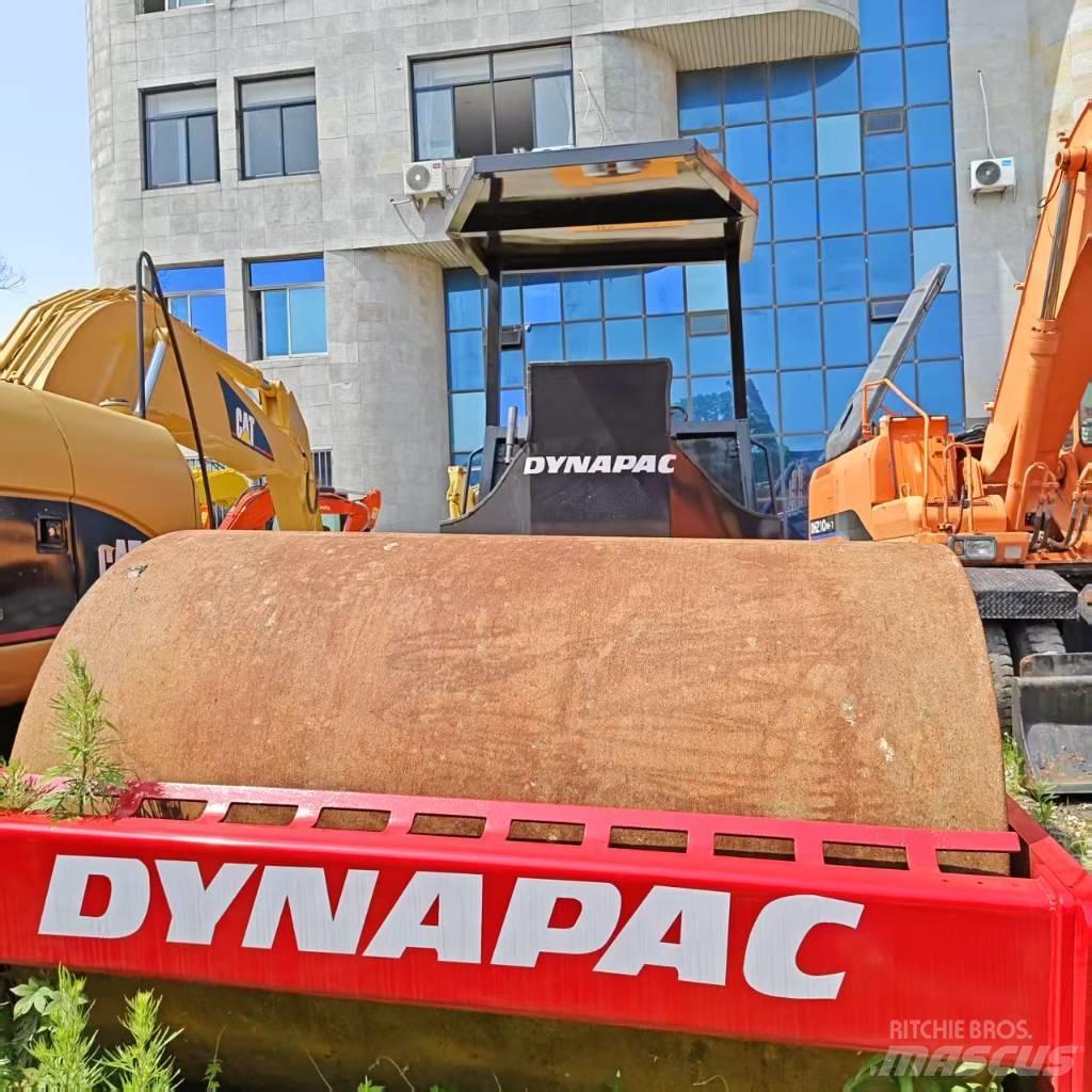 Dynapac CA251D Rouleaux monocylindre