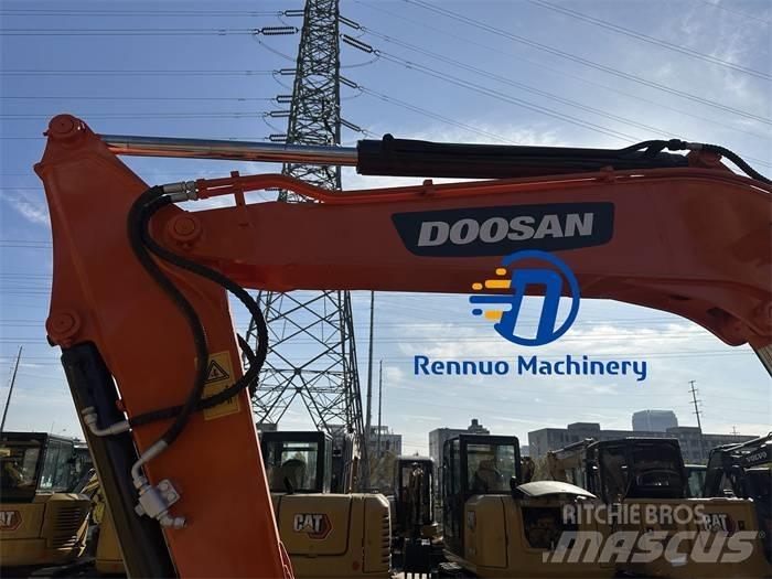 Doosan DX 60 Mini pelle < 7t