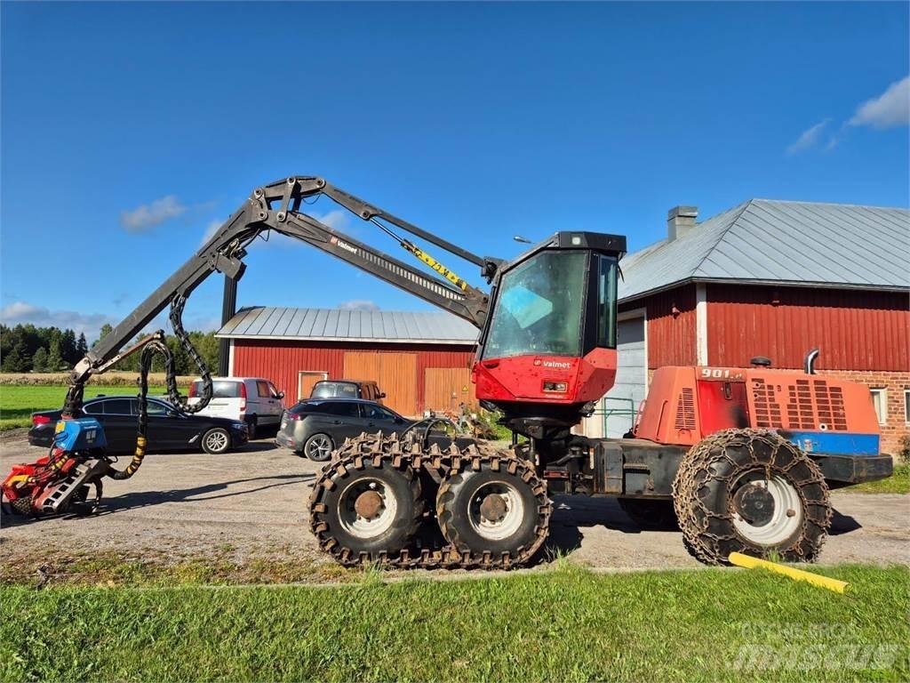 Valmet 901.2 Abatteuse