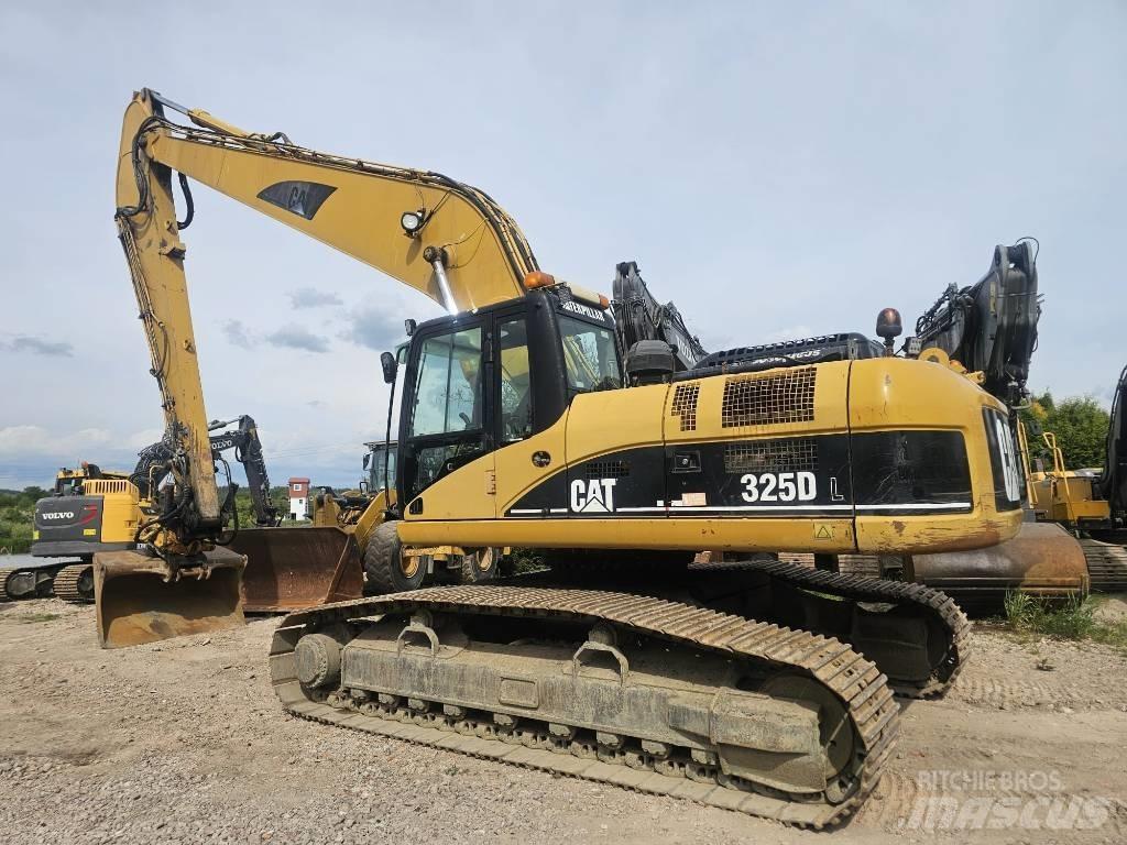 CAT 325 D Long Reach Pelle longue portée