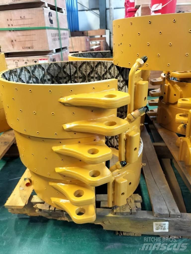 Komatsu D155 Freins