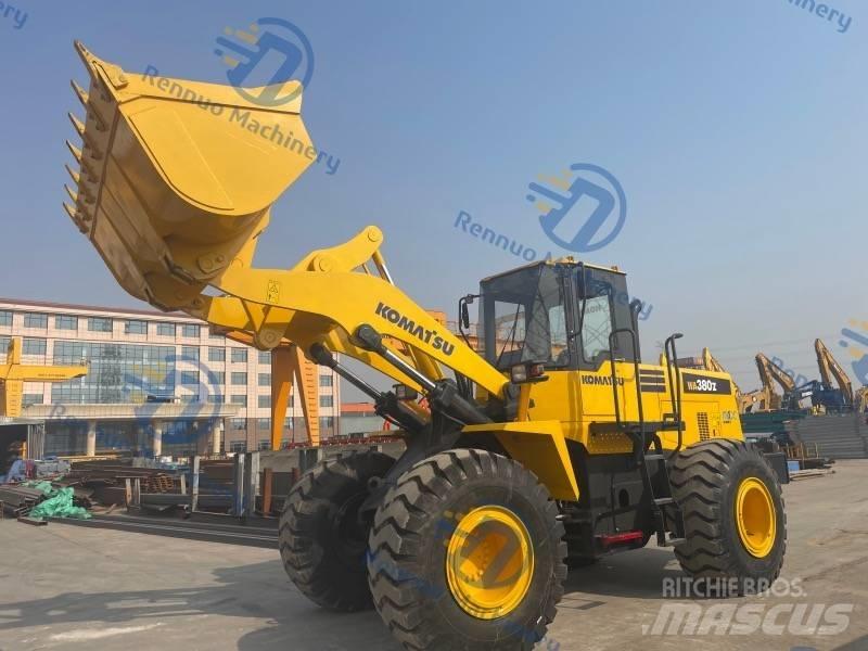 Komatsu WA380 Chargeuse sur pneus