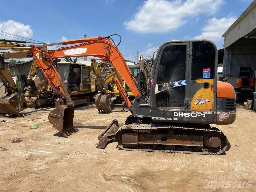 Doosan DH 60-7 Mini pelle < 7t