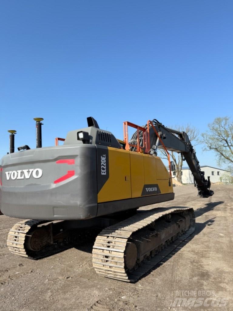 Volvo EC 220 EL Pelle sur chenilles