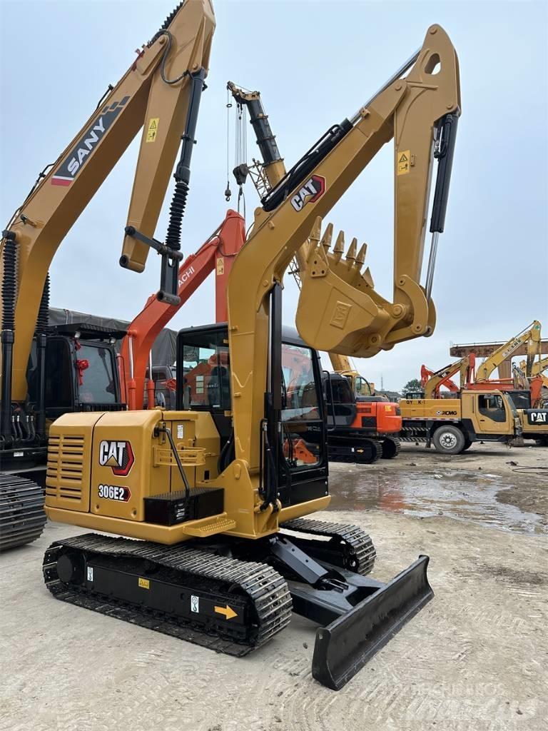 CAT 306E2 Pelle sur chenilles